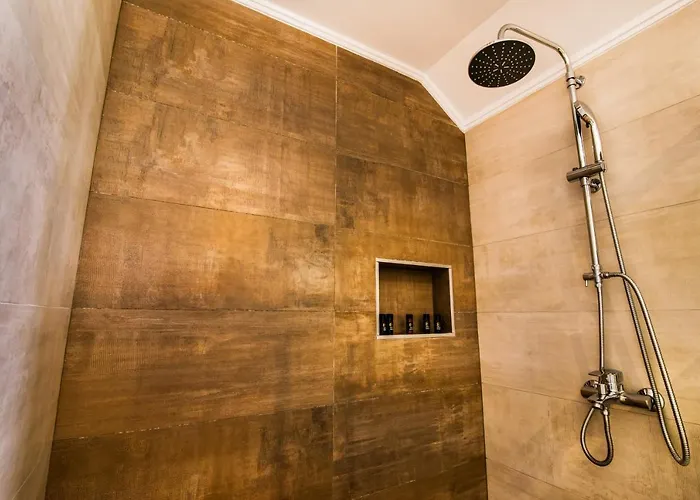 Ask Cozy 塞萨洛尼基