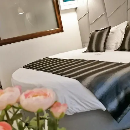 Ask Cozy סלוניקי